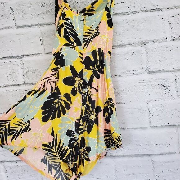 Lush tie front patterned romper hawaiian - Picture 4 of 8